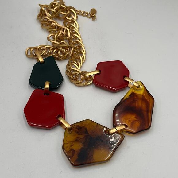 Zara Gold Tone Green, Red, Faux Tortoise Resin Chunky Statement
Necklace - Picture 9 of 9